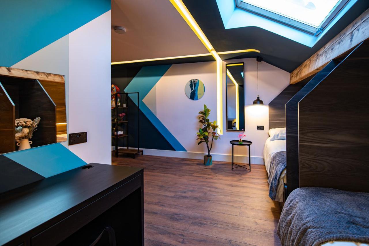 The Nest - Luxury 16 Person Apt W Jacuzzi & Parking Blackpool Luaran gambar